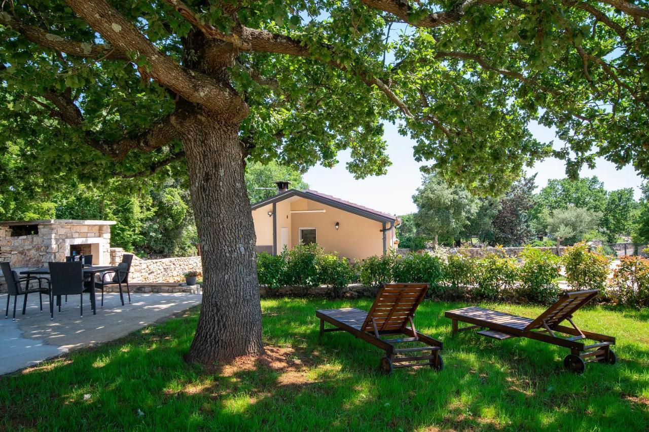 Old Oak Holiday House Villa Rovinj Ngoại thất bức ảnh