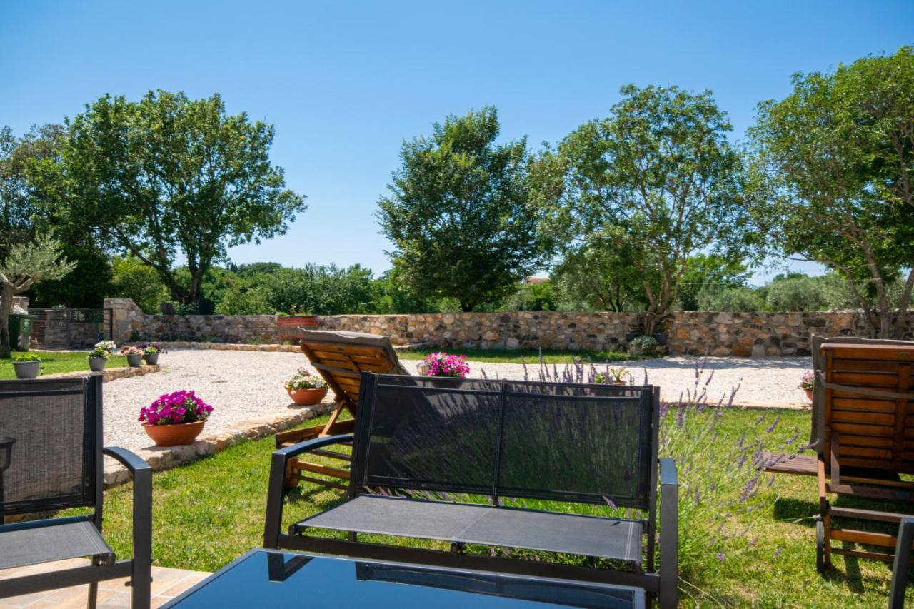 Old Oak Holiday House Villa Rovinj Ngoại thất bức ảnh