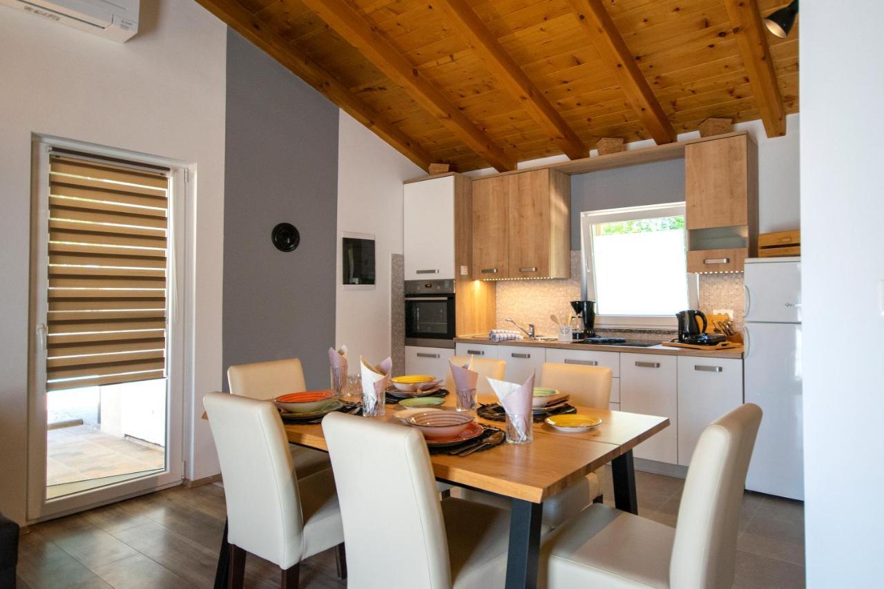Old Oak Holiday House Villa Rovinj Ngoại thất bức ảnh